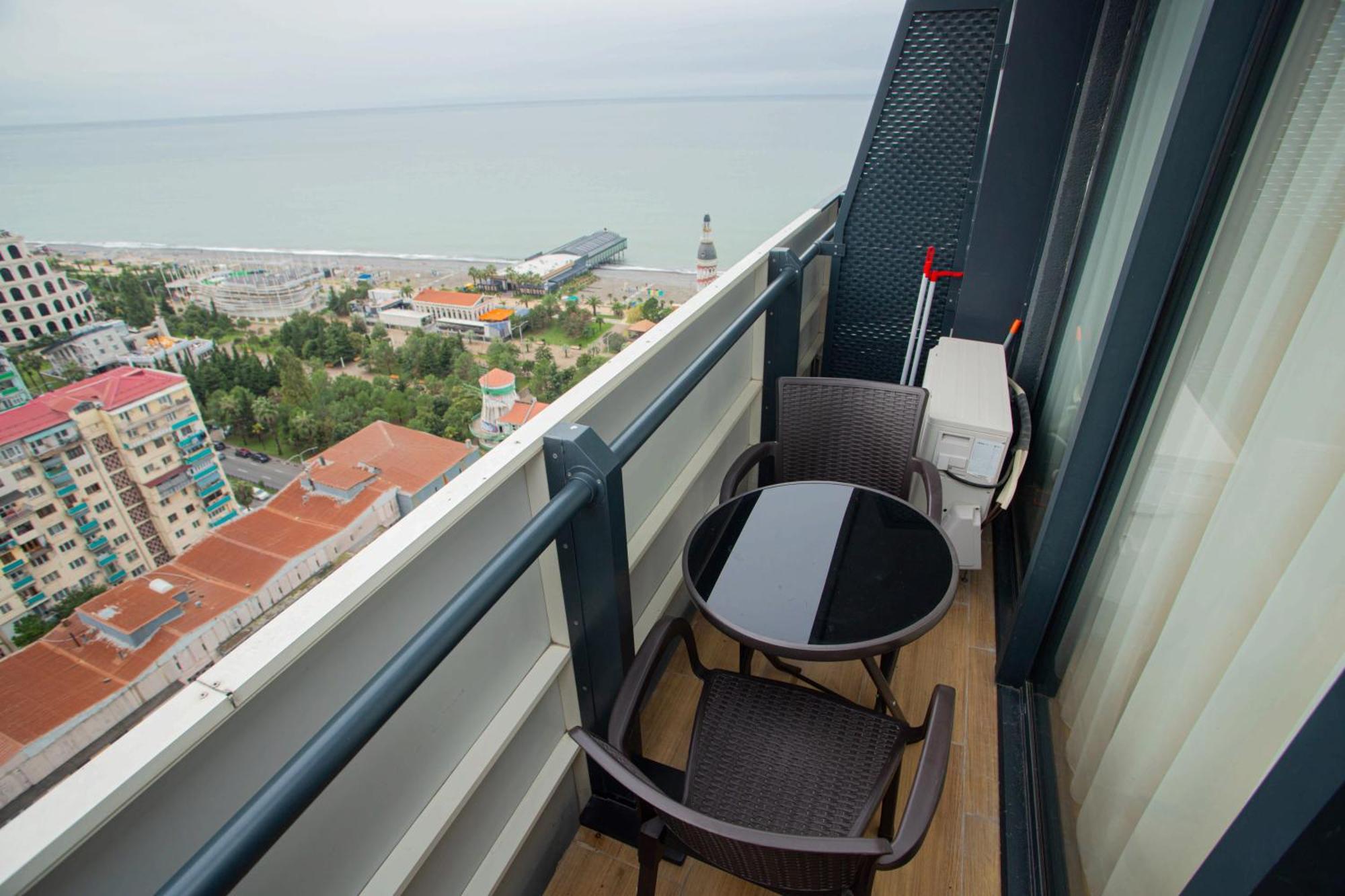 Orbi City Panoramic View Batumi Bagian luar foto